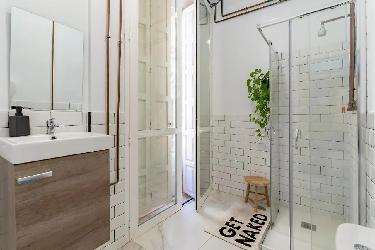 The Urban Jungle Hostel Malaga Spain