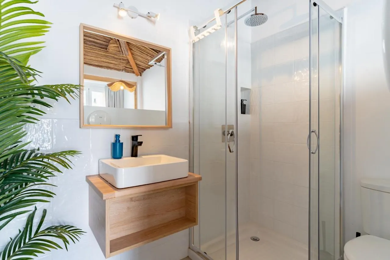 The Urban Jungle Hostel 马拉加 0*,
